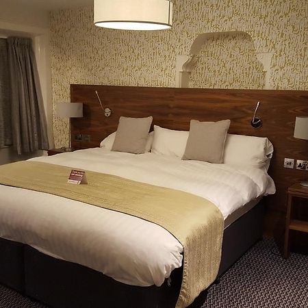 The Cross Keys Hotel Peebles Kültér fotó