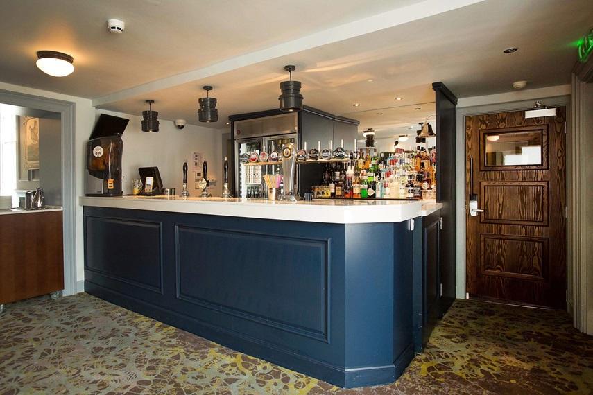 The Cross Keys Hotel Peebles Kültér fotó
