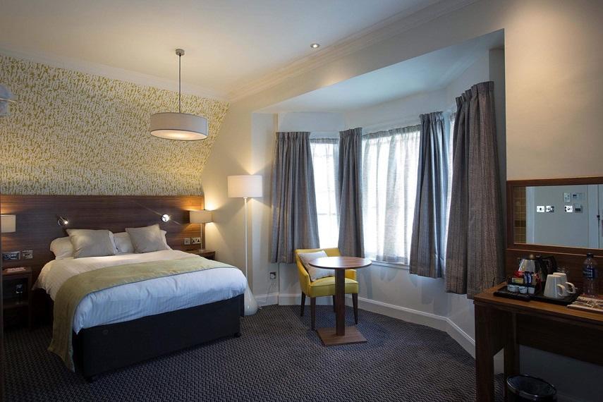 The Cross Keys Hotel Peebles Kültér fotó